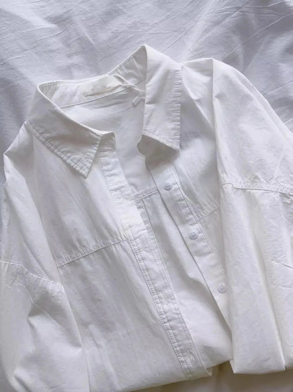 Elegant loose chic top for casual wear