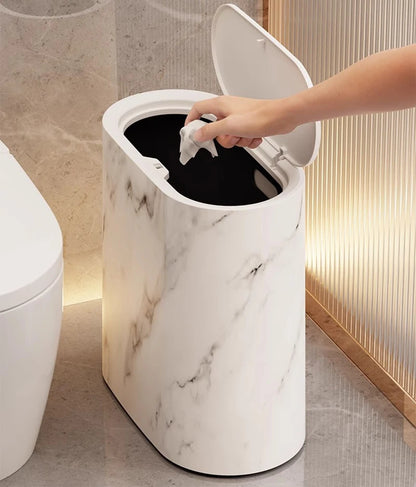 Versatile covered trash bin—perfect for home bathrooms, kitchens, or guest rooms
