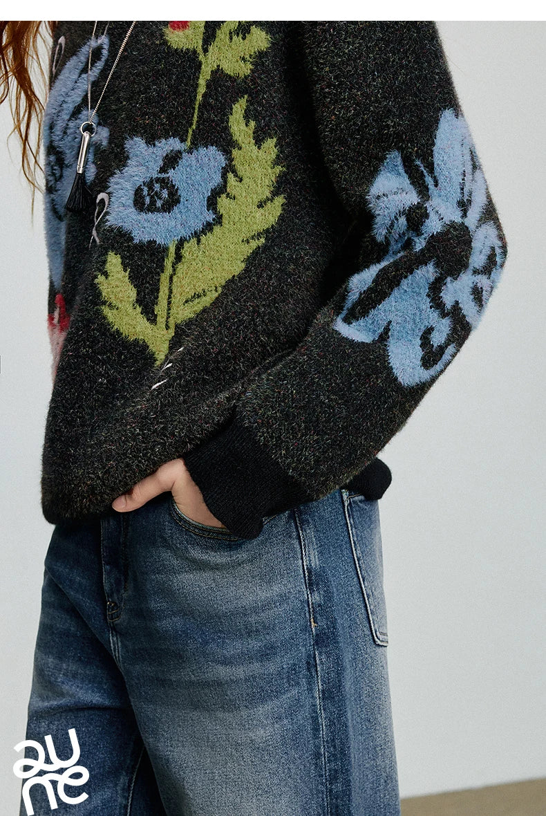 Women’s velvet floral jacquard sweater