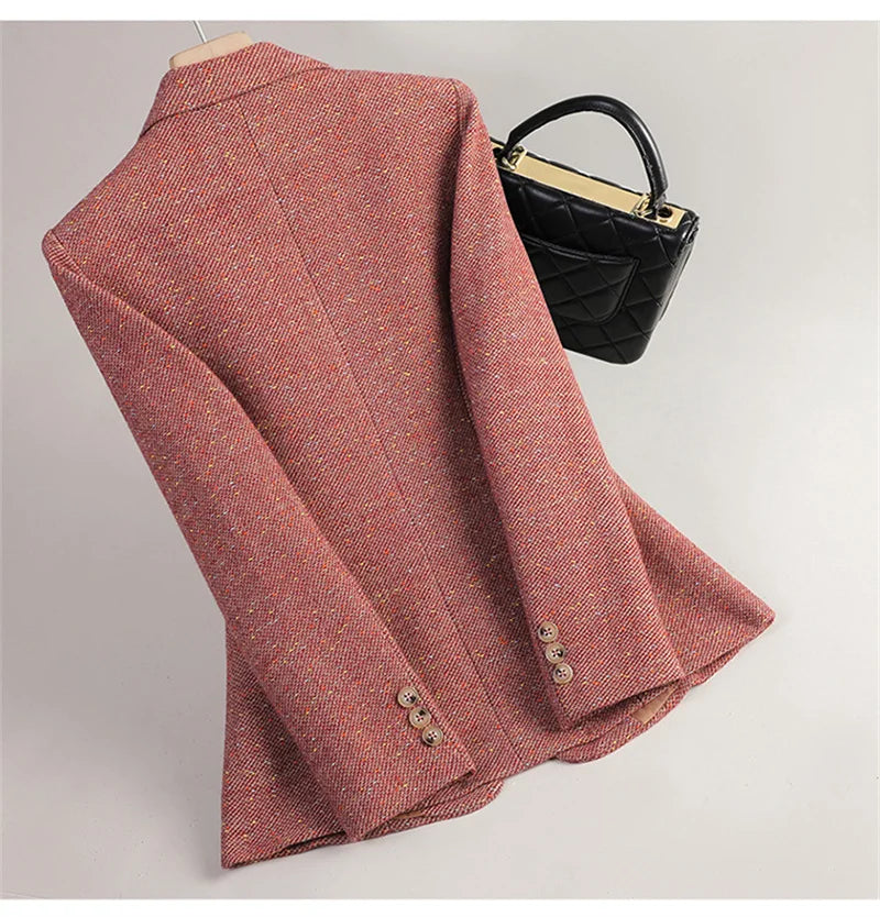Autumn/winter office coat for ladies
