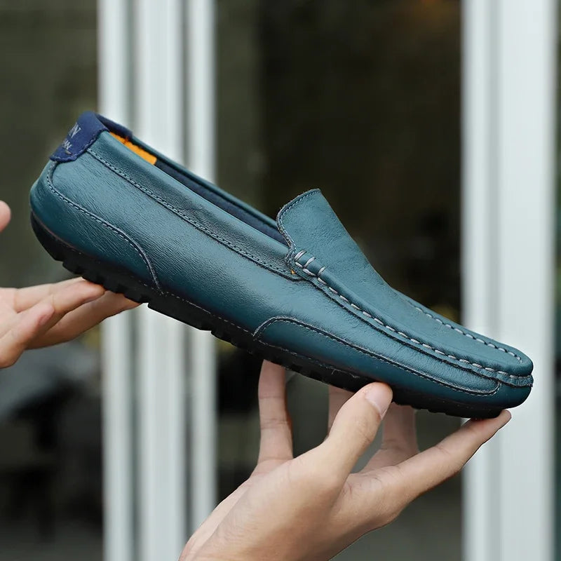 Stylish men’s classic moccasins for work and outings