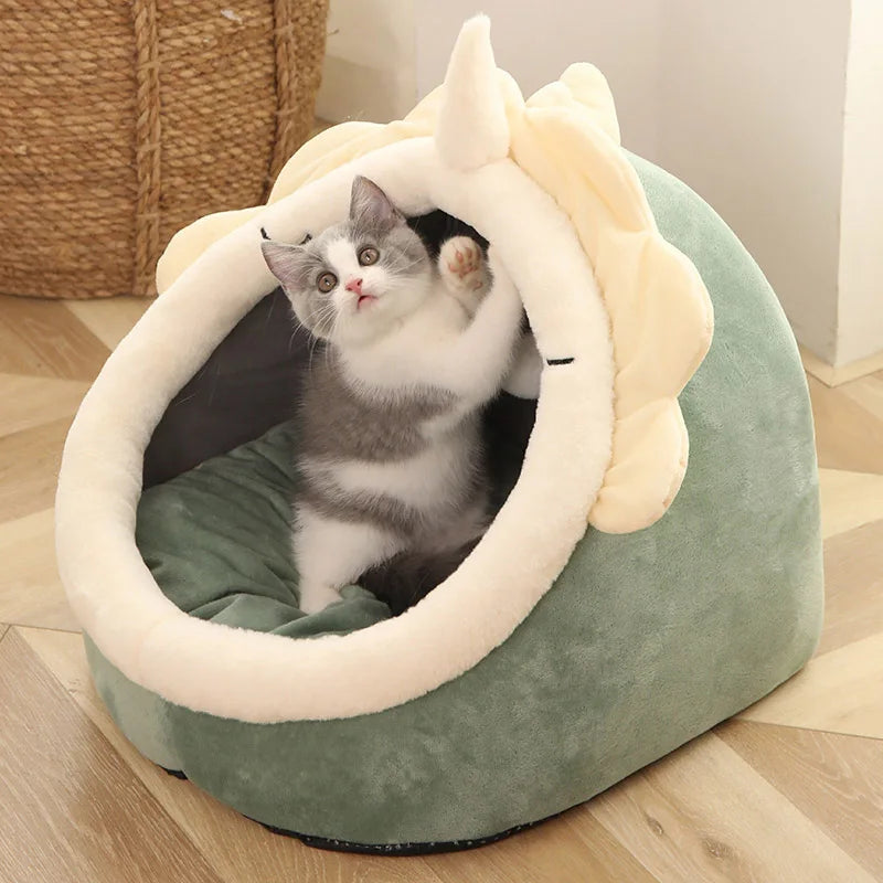 Cartoon-style cat bed—foldable, washable, and cozy for pets