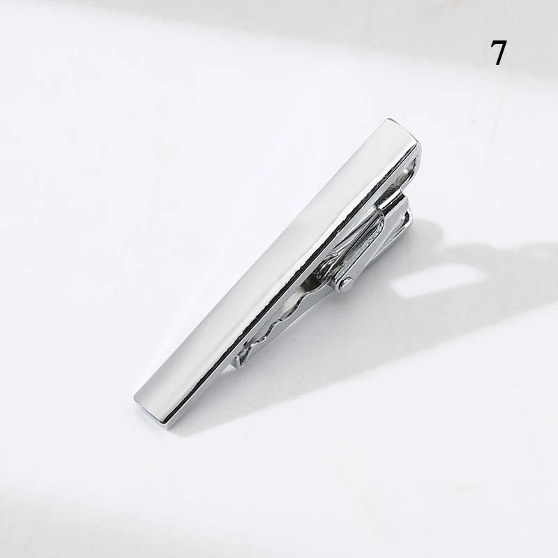 Elegant crystal tie bar for gentleman’s accessories
