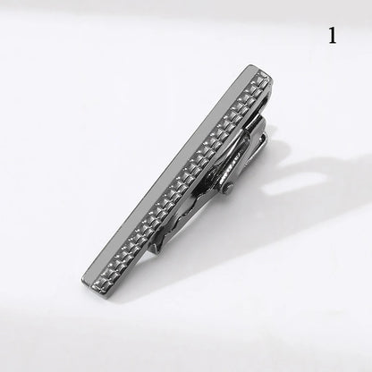Elegant crystal tie bar for gentleman’s accessories