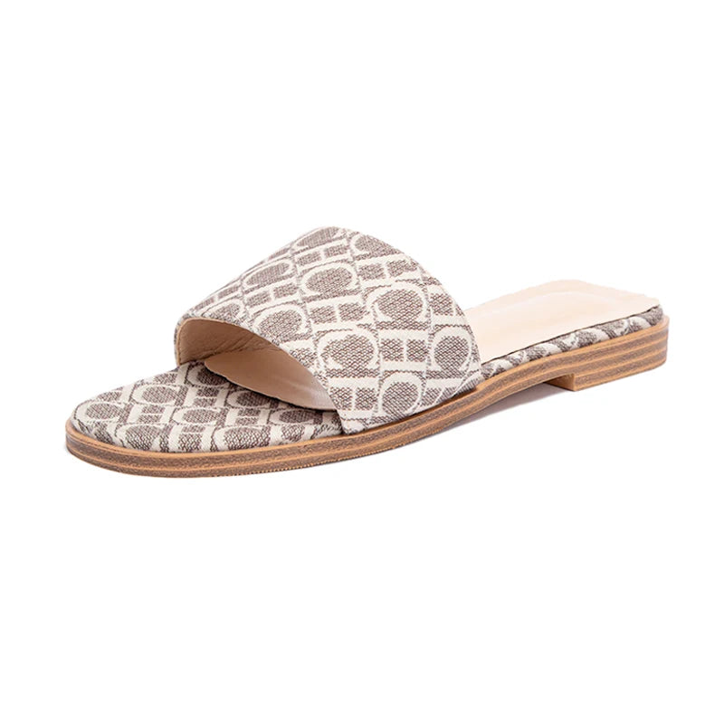 Classic Summer Sandals – Lightweight & Wearable Footwear