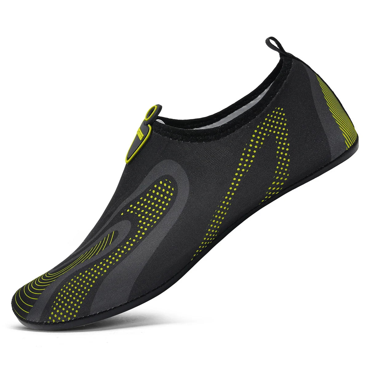 Slip-on aqua socks for swimming and beach sports