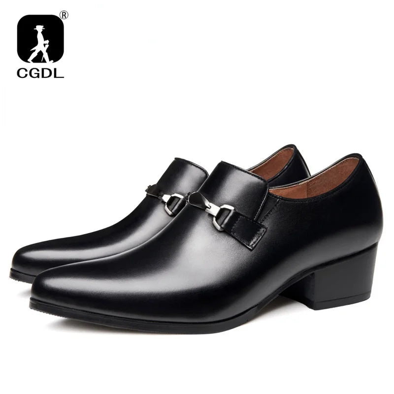 Classic high-quality leather men’s loafers