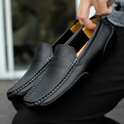 Stylish men’s classic moccasins for work and outings