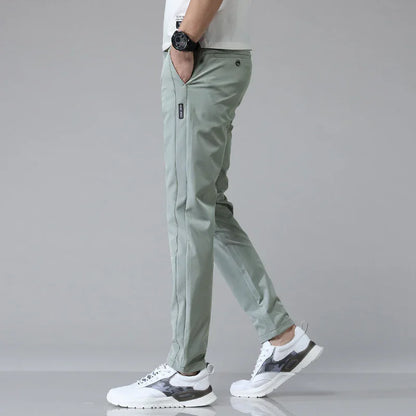 Breathable spring/summer golf and sports trousers