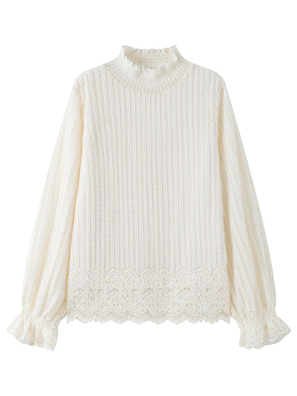 Cozy autumn/winter women’s pullover with stylish lace
