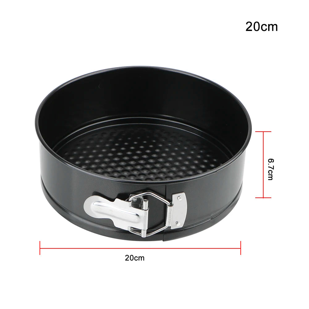 Removable-bottom round cake pan—non-stick carbon steel bakeware