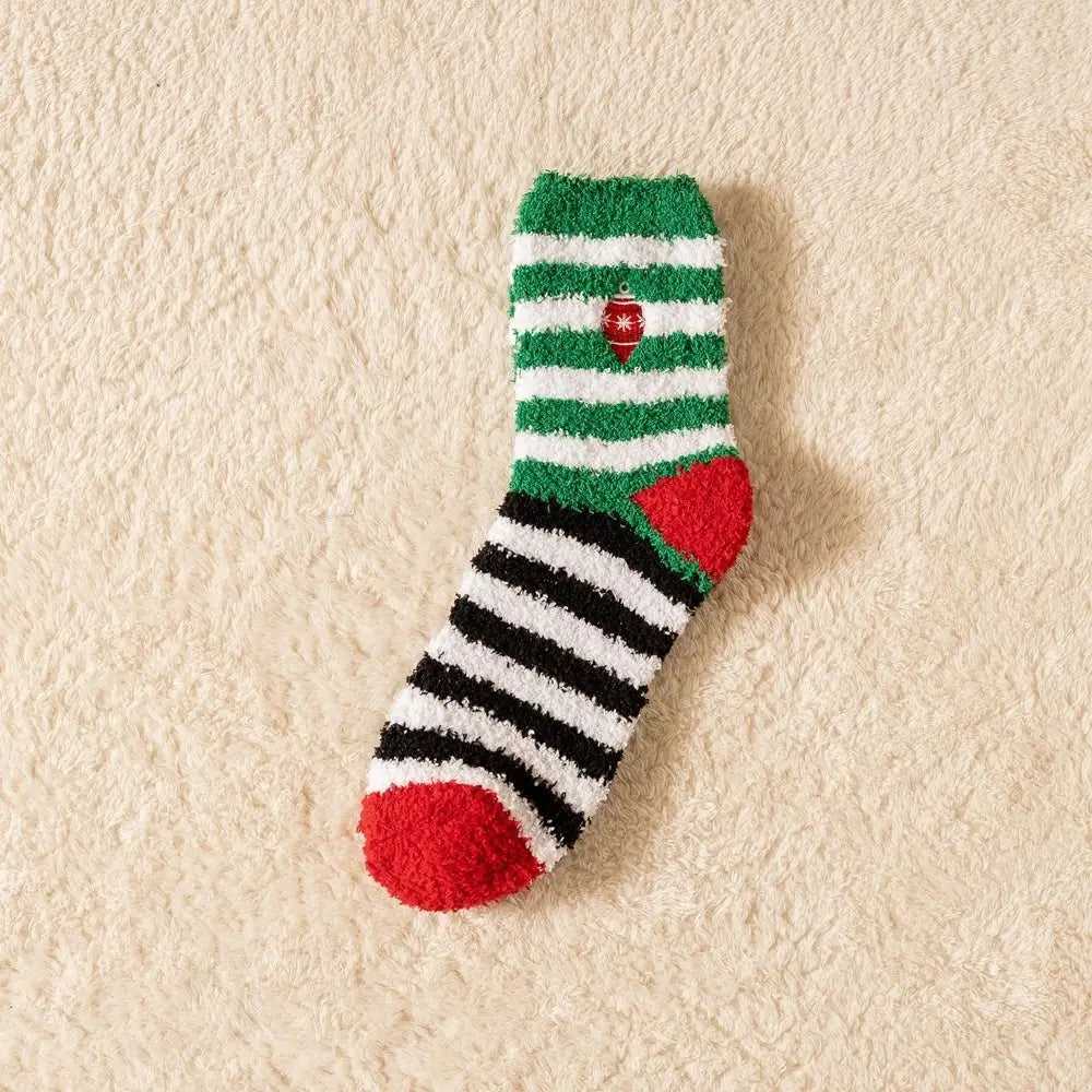 Cute Santa & Elk Socks – Thick Cozy Floor & Sleep Socks