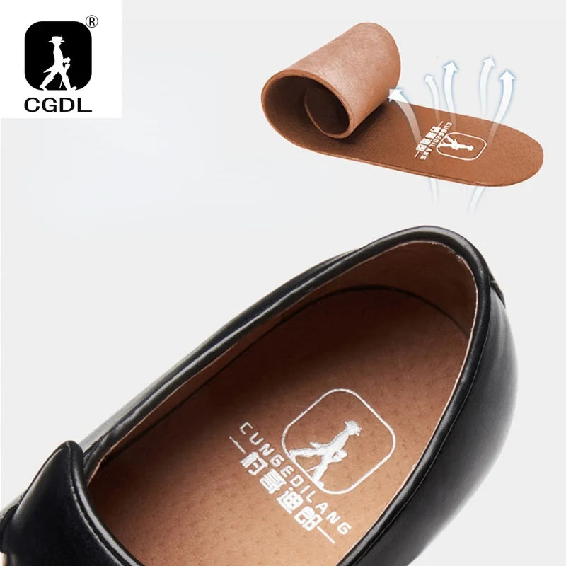 Classic high-quality leather men’s loafers
