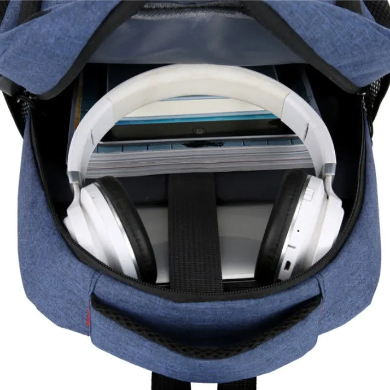 Men’s large-capacity travel backpack