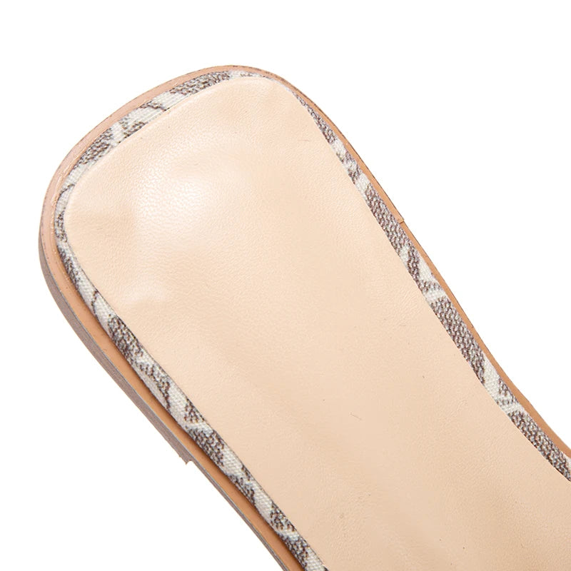Classic Summer Sandals – Lightweight & Wearable Footwear