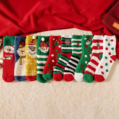 Cute Santa & Elk Socks – Thick Cozy Floor & Sleep Socks