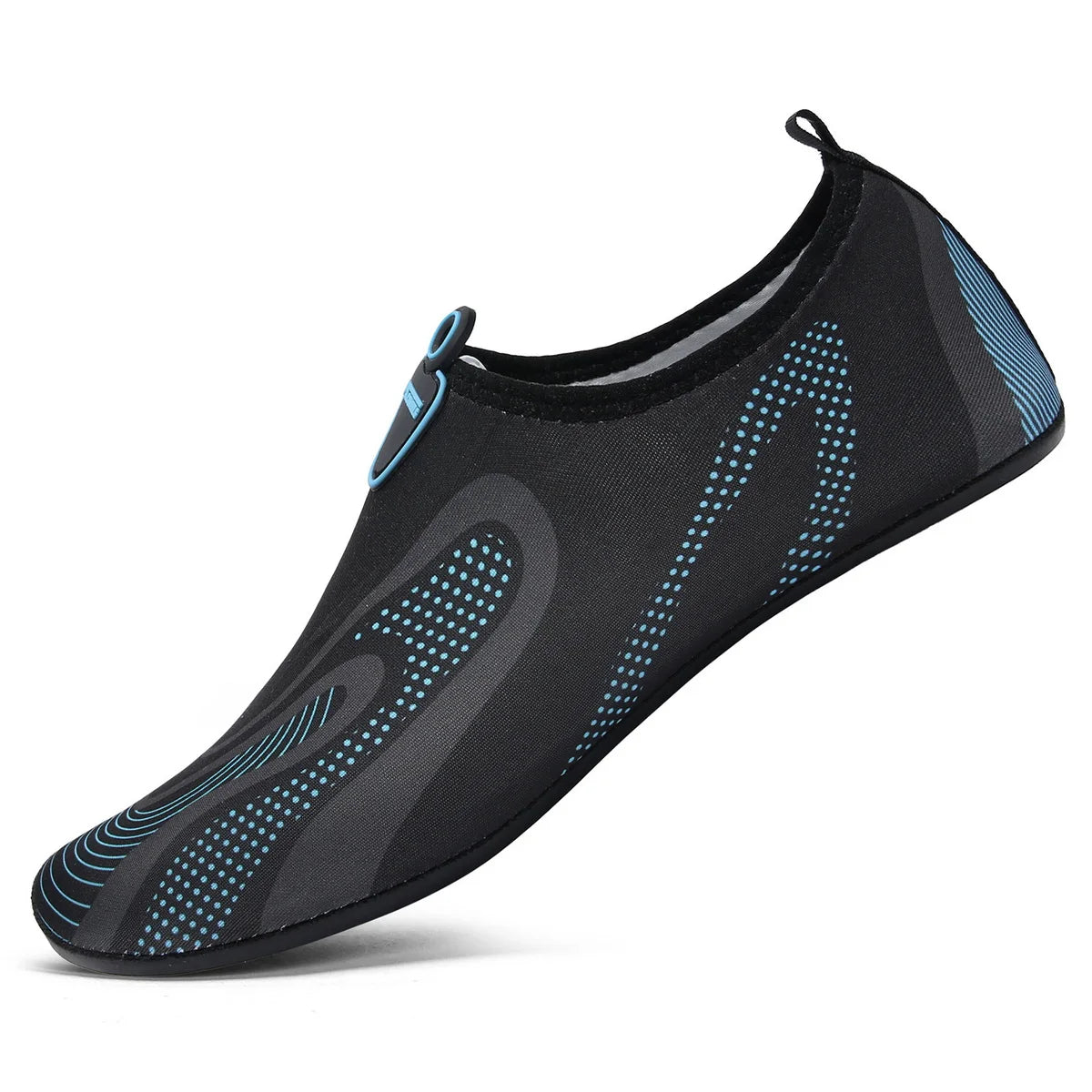 Slip-on aqua socks for swimming and beach sports