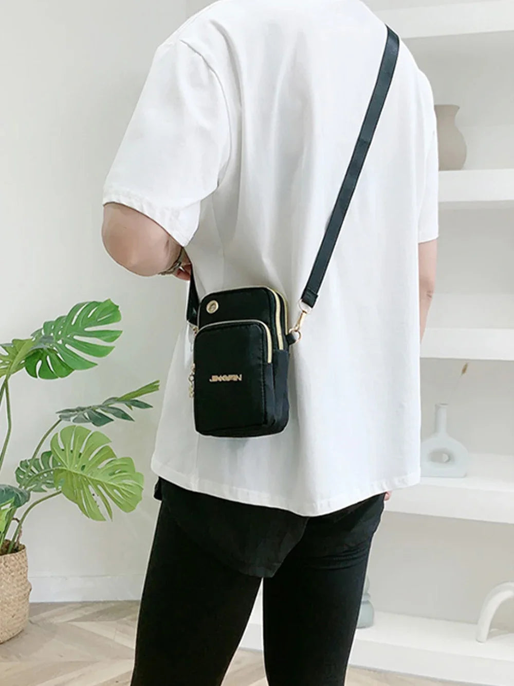 Trendy Mini Bag – Mobile & Cash Bag for Women