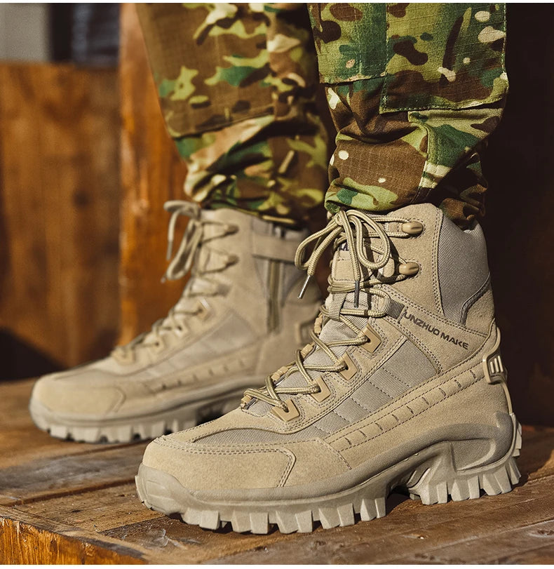 Wear-resistant ankle boots for hunting and walking