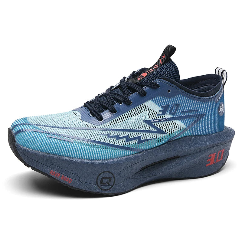 Stable, wear-resistant sports sneakers for training