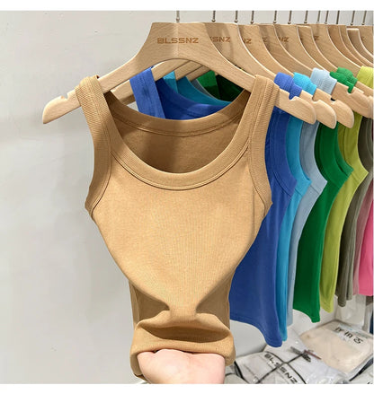 Women’s solid round-neck ribbed tank top